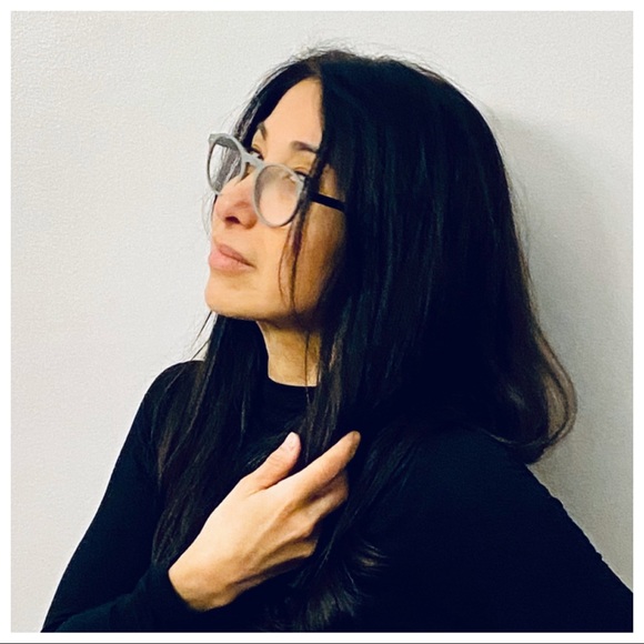 ✨ONE DAY SALE✨Fabulous Peepers Readers glasses - Picture 9 of 9